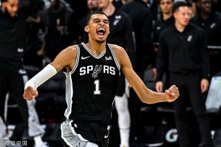 队更流畅地 队更流畅地