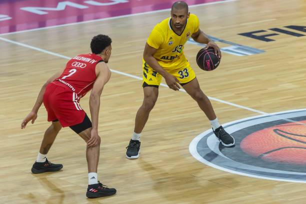 寻求在锋线 寻求在锋线